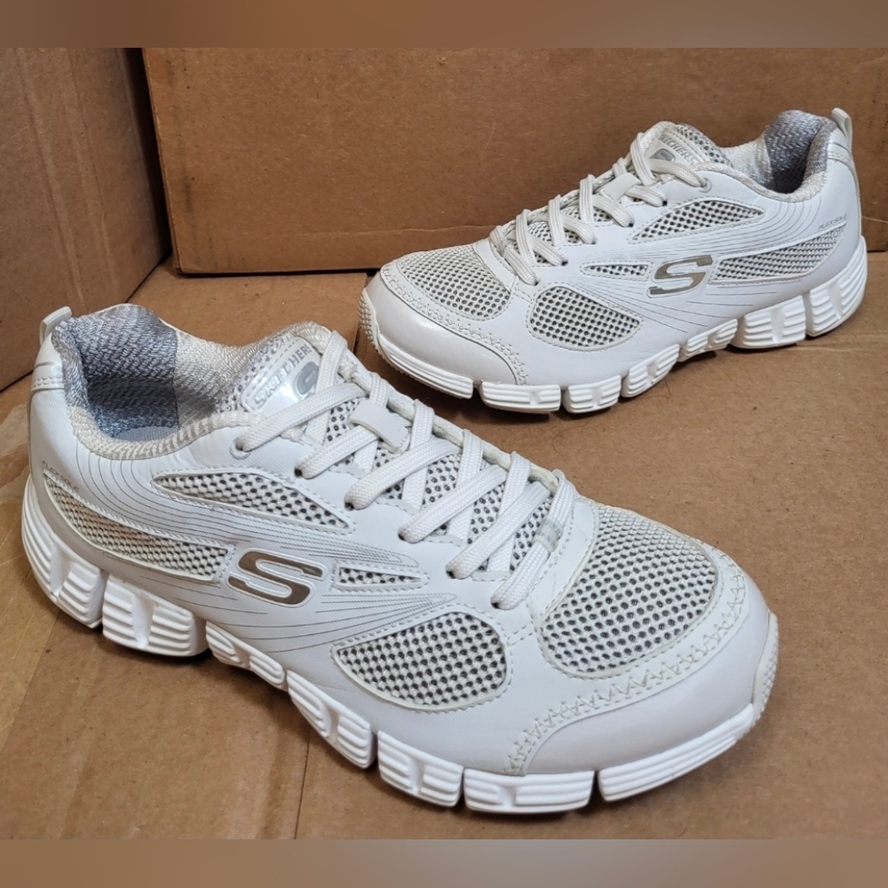 Skechers Sports Flex Sole Stride White/Silver Sneaker Women Size 7.5